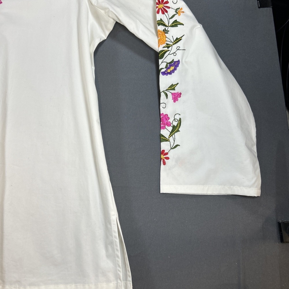 Denim & Co White Floral Embroidered Split Neck Cotton Blouse Large 1437